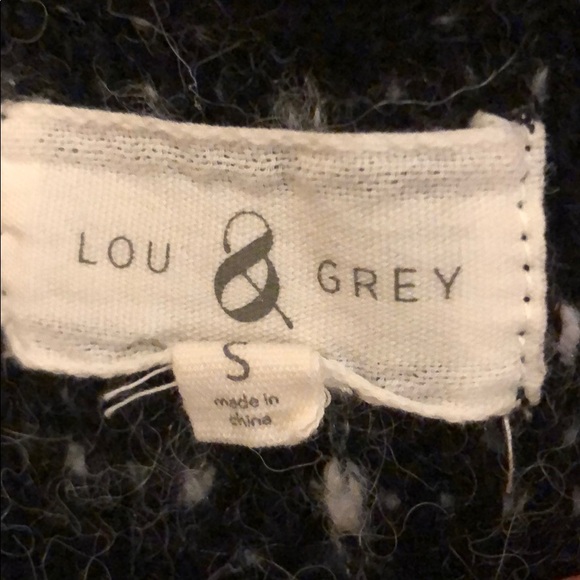 Sweater - Picture 2 of 3